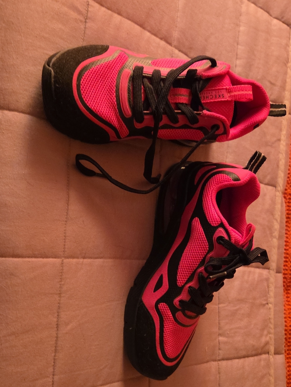 Womans Skecher Sneakers - Pink and Black